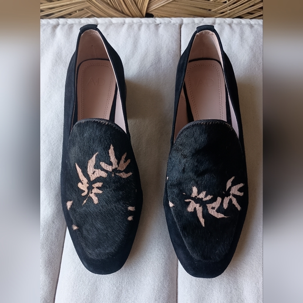 AD & Daughter's Anthropologie Chic Black and Tan Women's Leather Loafers_6.5